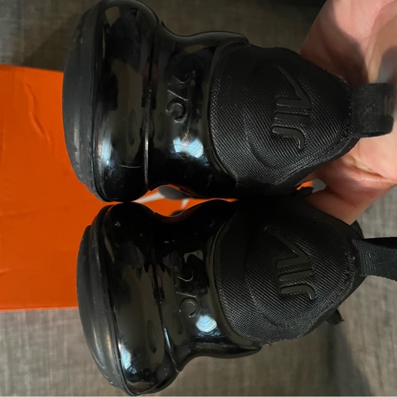 Nike AIR MAX 270, Mens size 6 (womens size 7.5) - Picture 5 of 5